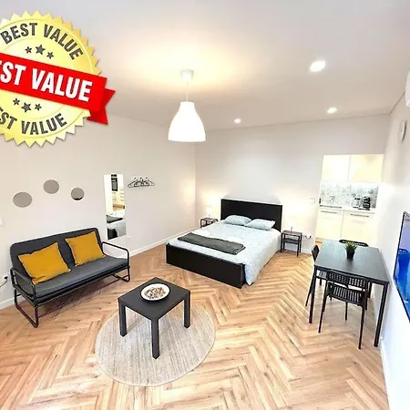 Heart Of The - D Apartment *